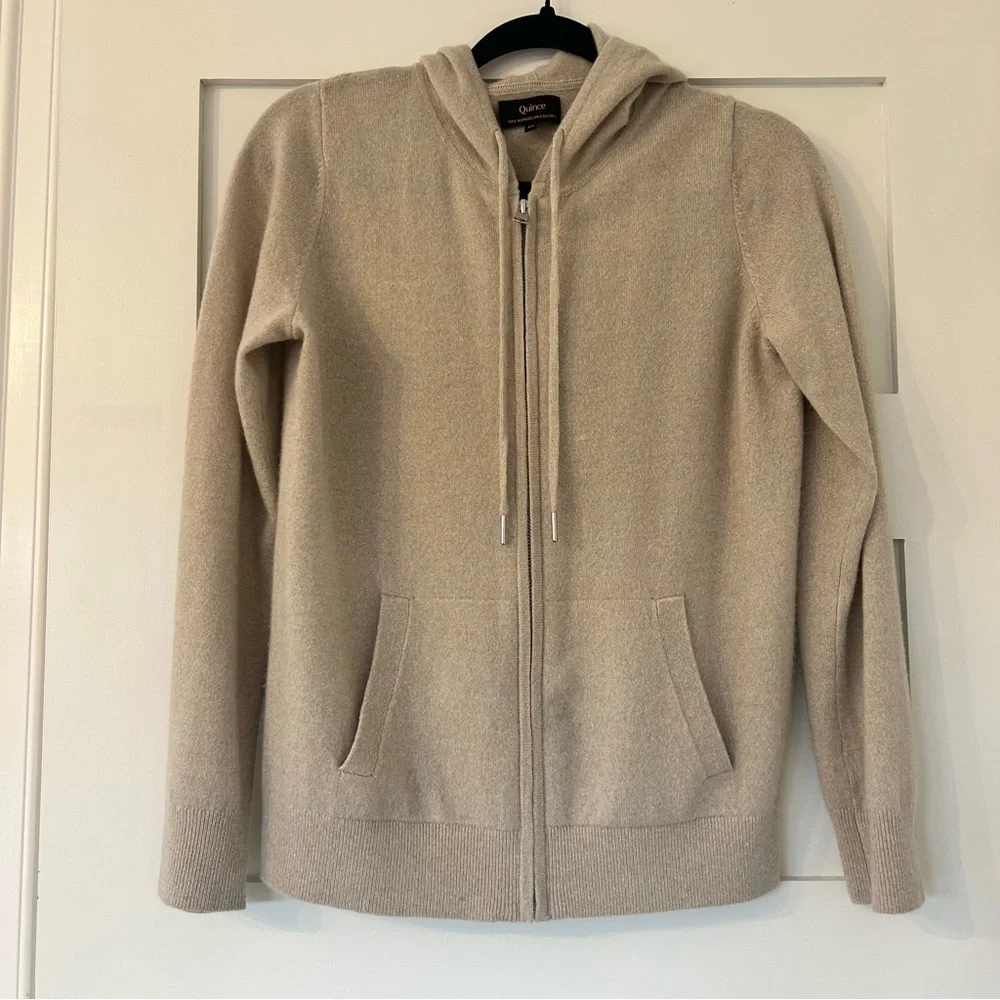 100% Cashmere Hoodie in Light Beige - Picture 1 of 4